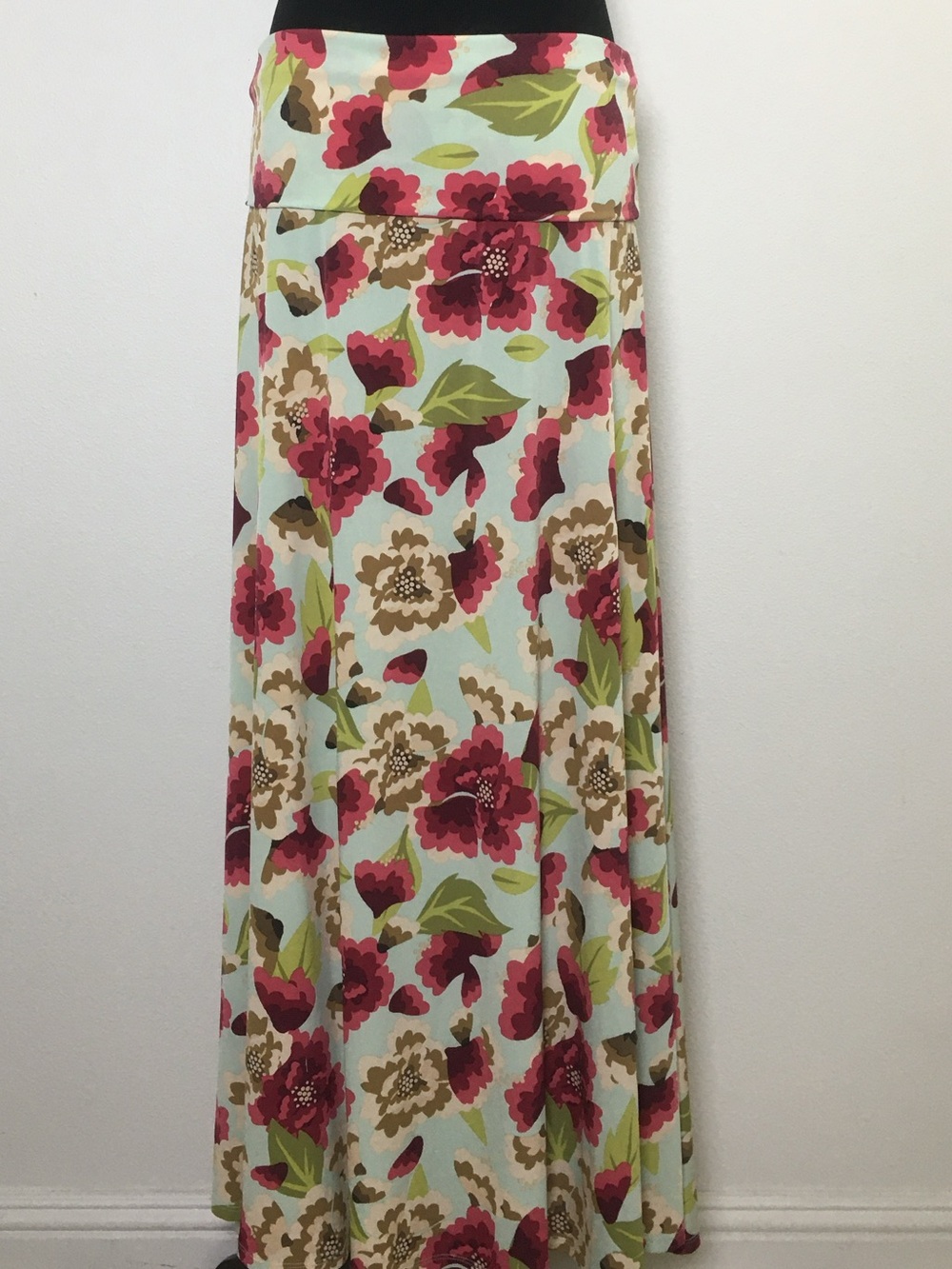 LuLaRoe | Maxi Skirt & Strapless Floral Maxi Dress in Light Blue, Reds and Green